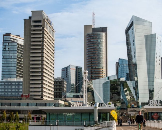 How to Work in Lithuania as a Graduate: Visa Rules and Eligibility 