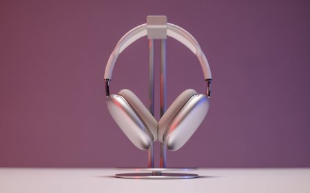 Best Noise-Cancelling Headphones for Studying in 2026