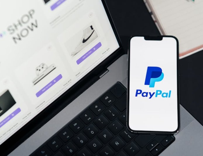 Amazon Pay in 5 Vs PayPal Pay in 3: Which Option Is Better for Students?