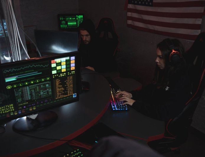 How to Learn Cybersecurity for Free and Turn It Into a Student Side Hustle